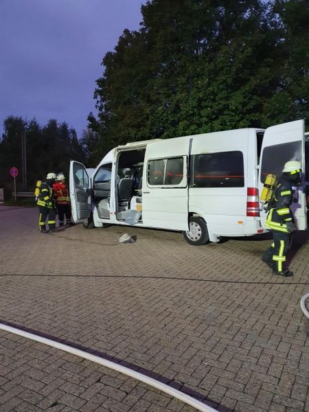 Kraftfahrzeugbrand groß (FK2)